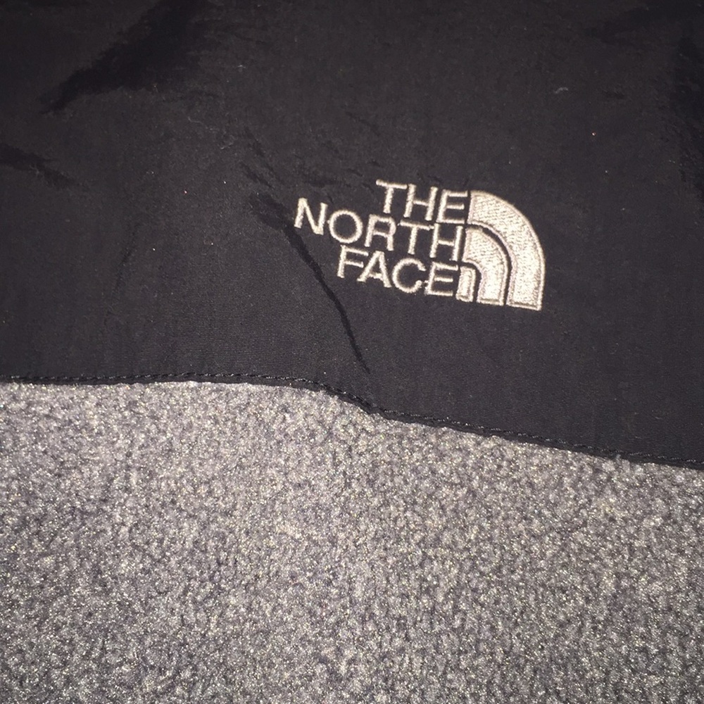 North face jacket - Picture 5 of 8